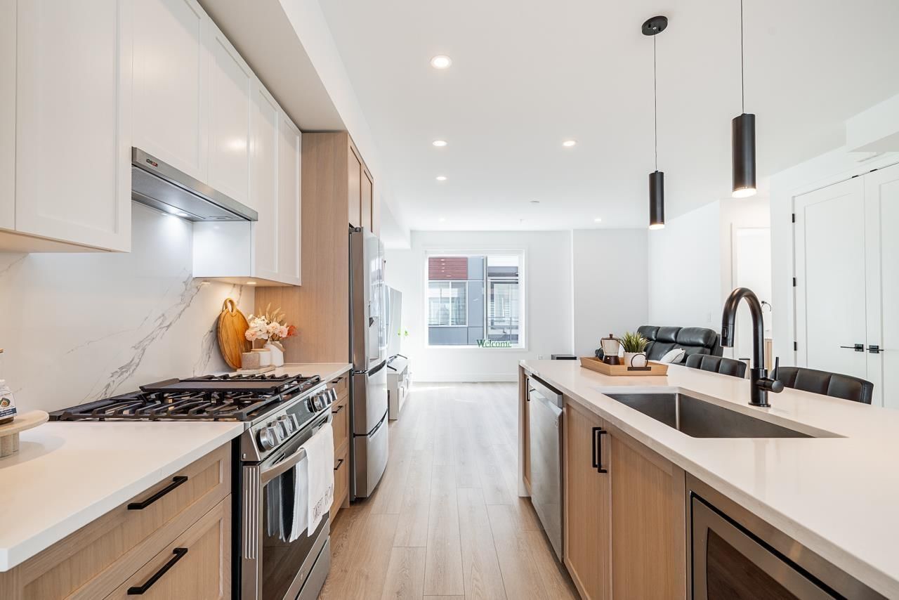 8 - 20763 76 AVENUE Image 12