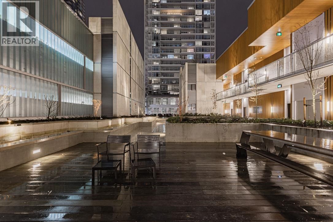 2506 - 6000 MCKAY AVENUE Image 15