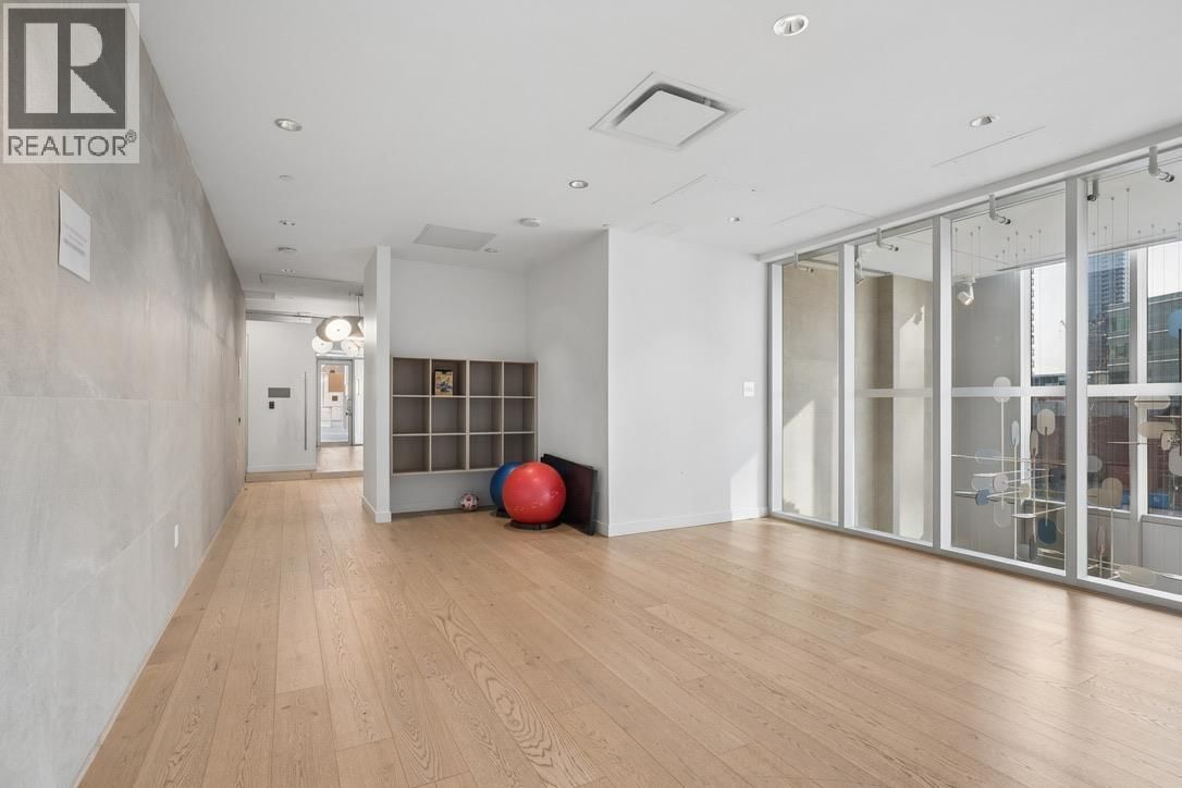 2506 - 6000 MCKAY AVENUE Image 16