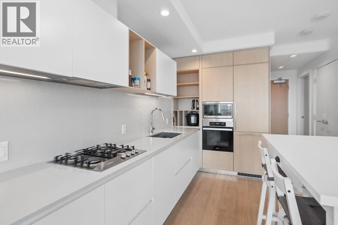 2506 - 6000 MCKAY AVENUE Image 24