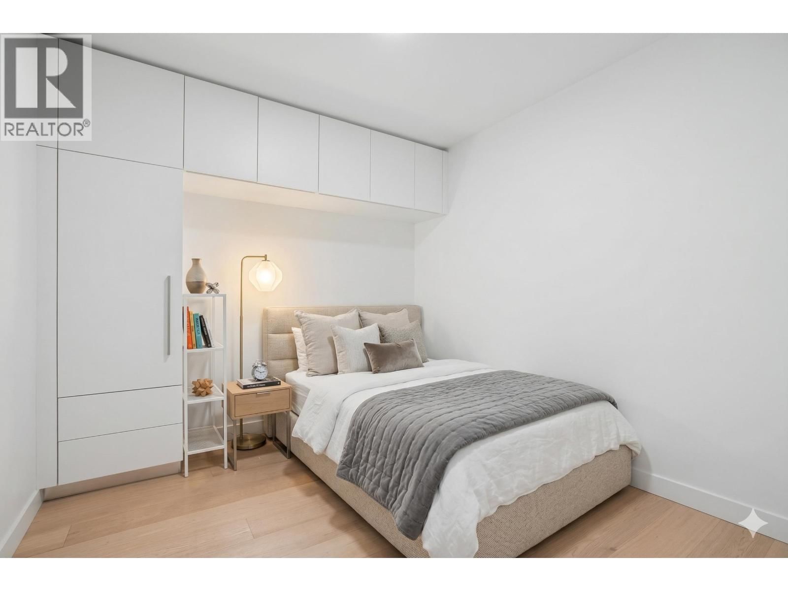 2506 - 6000 MCKAY AVENUE Image 36