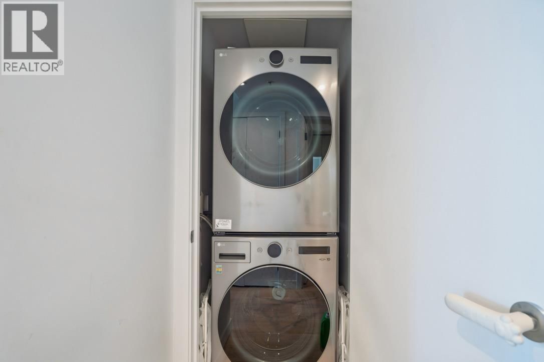 2506 - 6000 MCKAY AVENUE Image 38