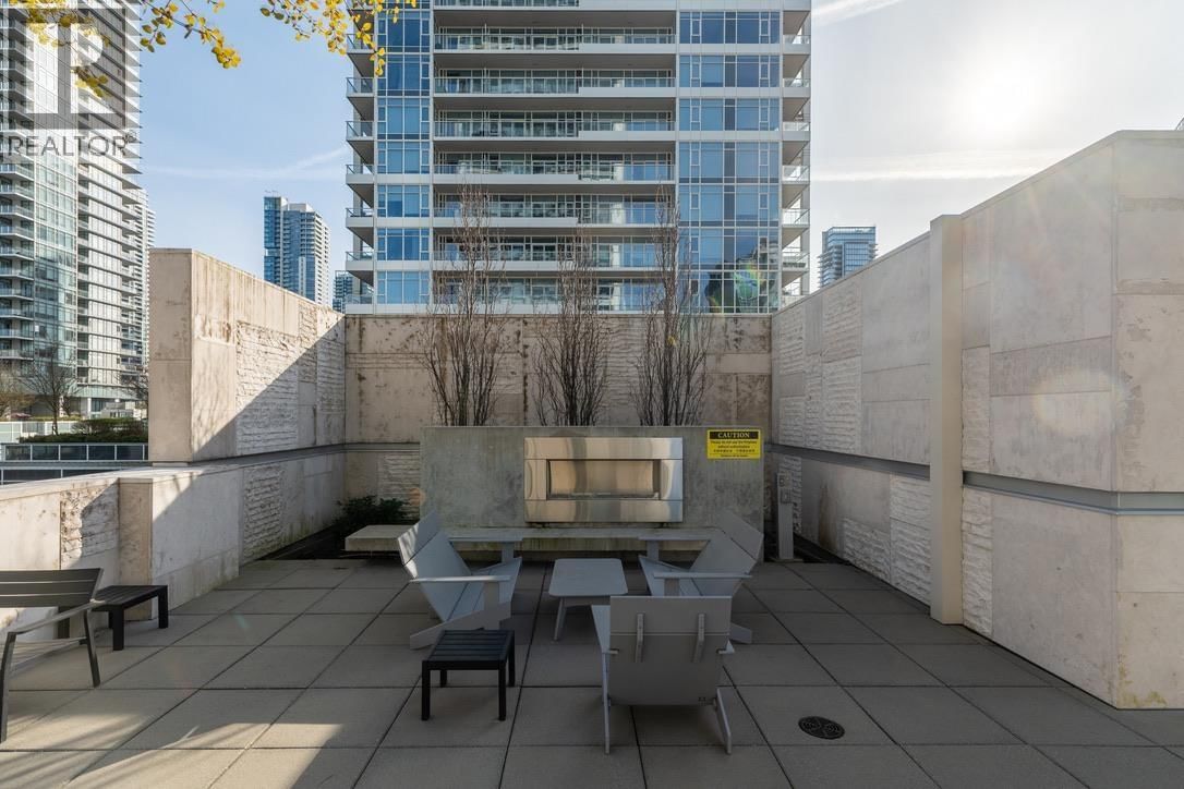 2506 - 6000 MCKAY AVENUE Image 8