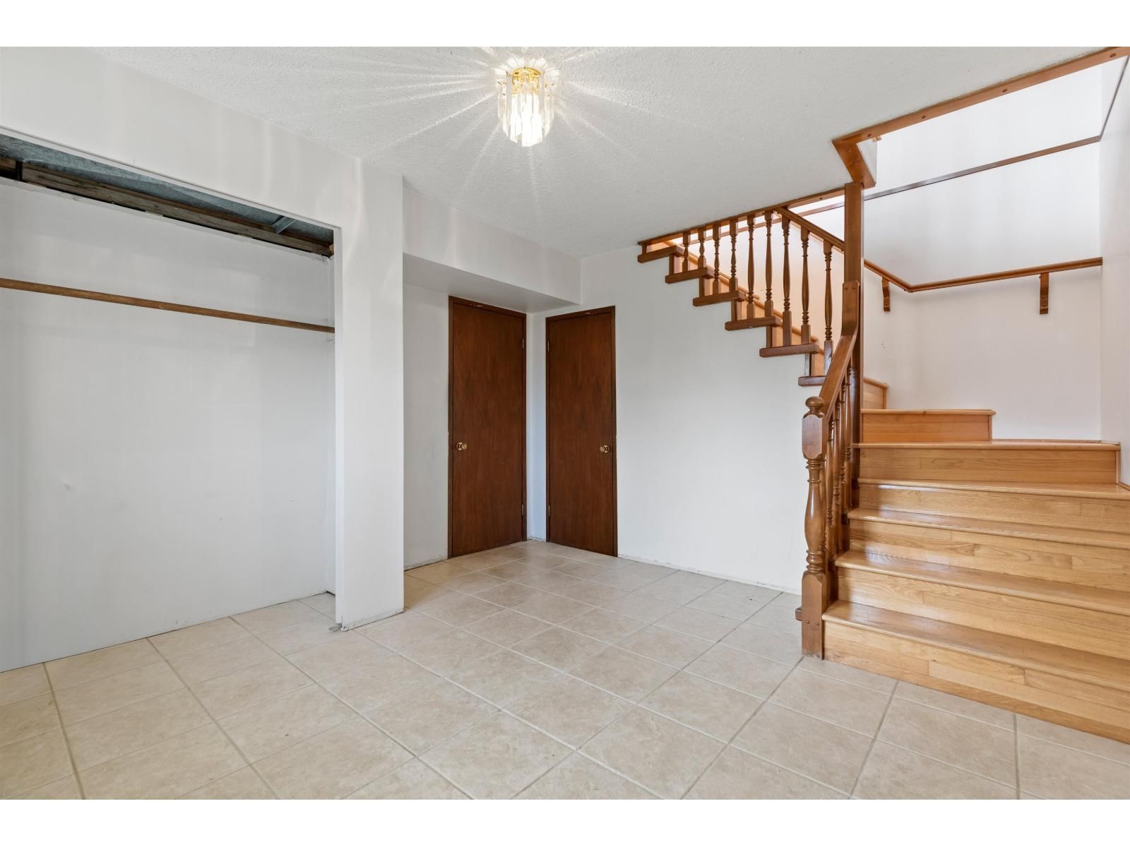 7257 148 STREET Image 9