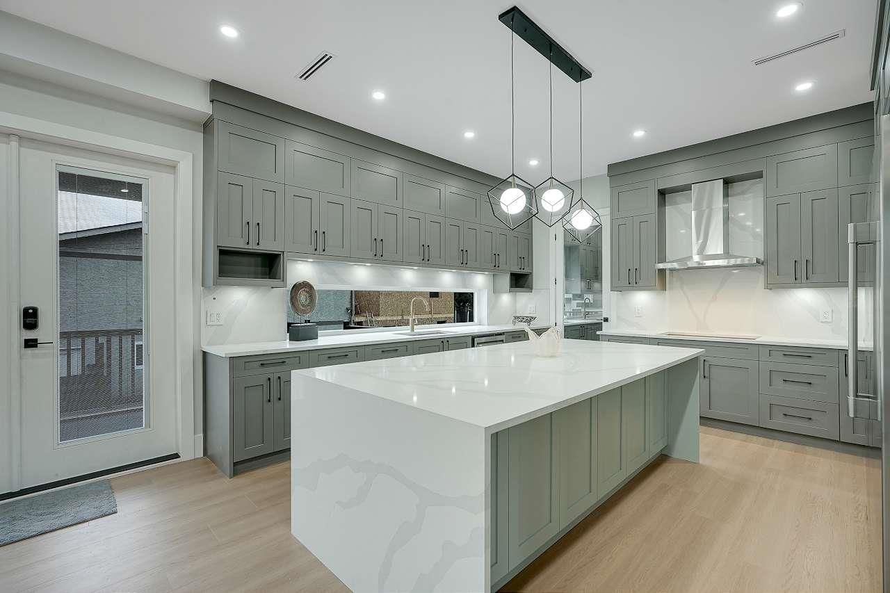 17246 59 AVENUE Image 12