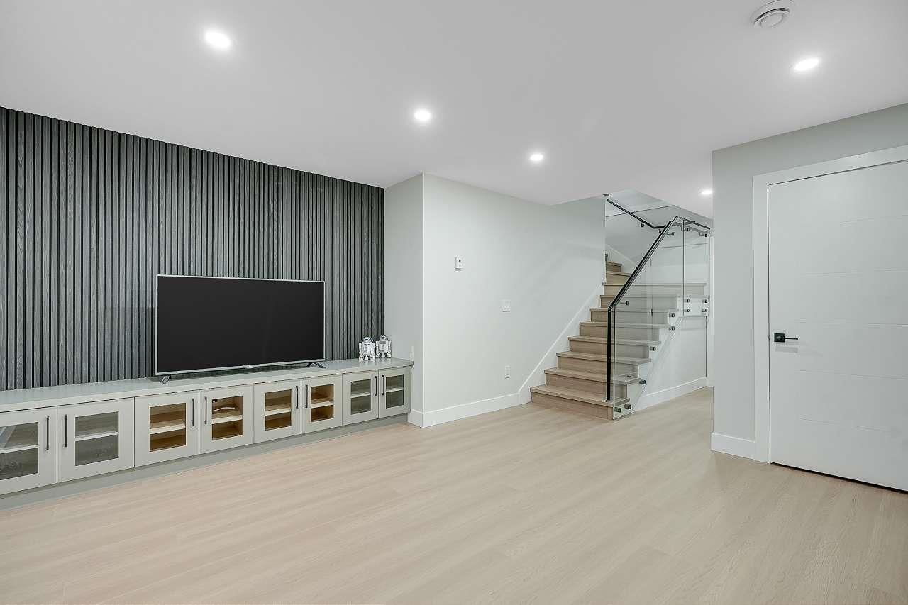 17246 59 AVENUE Image 33