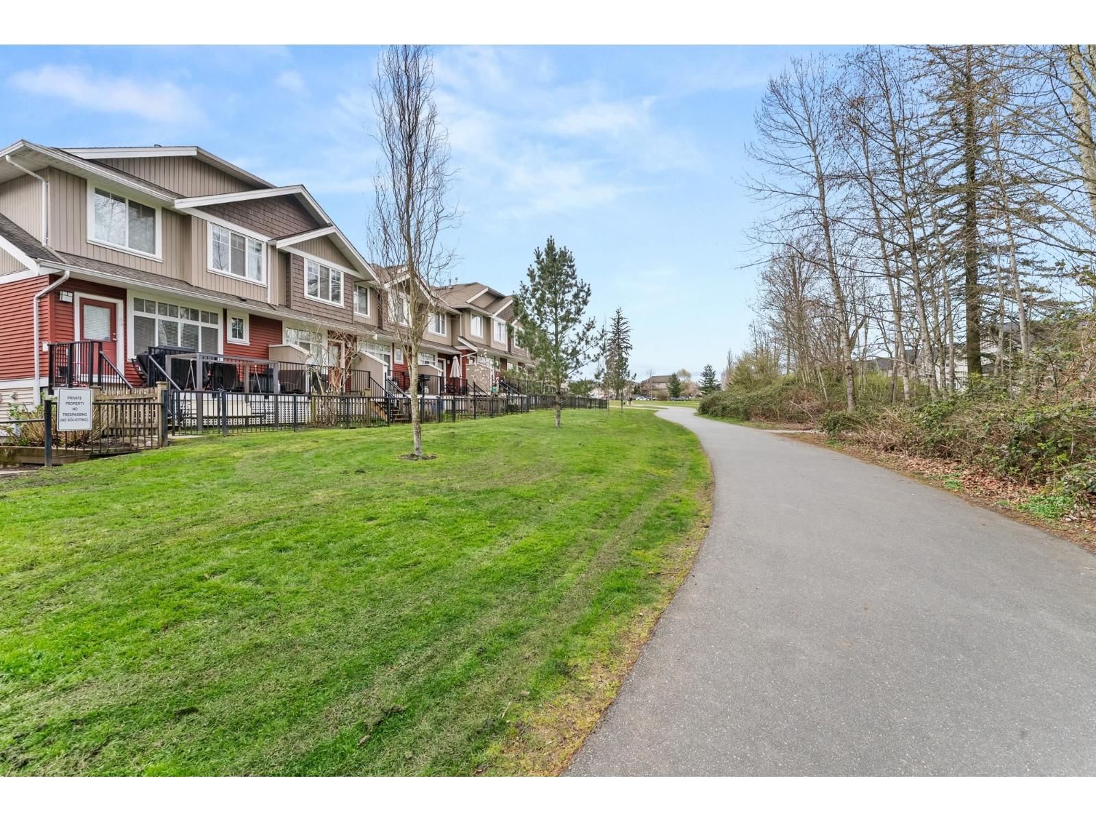 66 - 19455 65 AVENUE Image 22