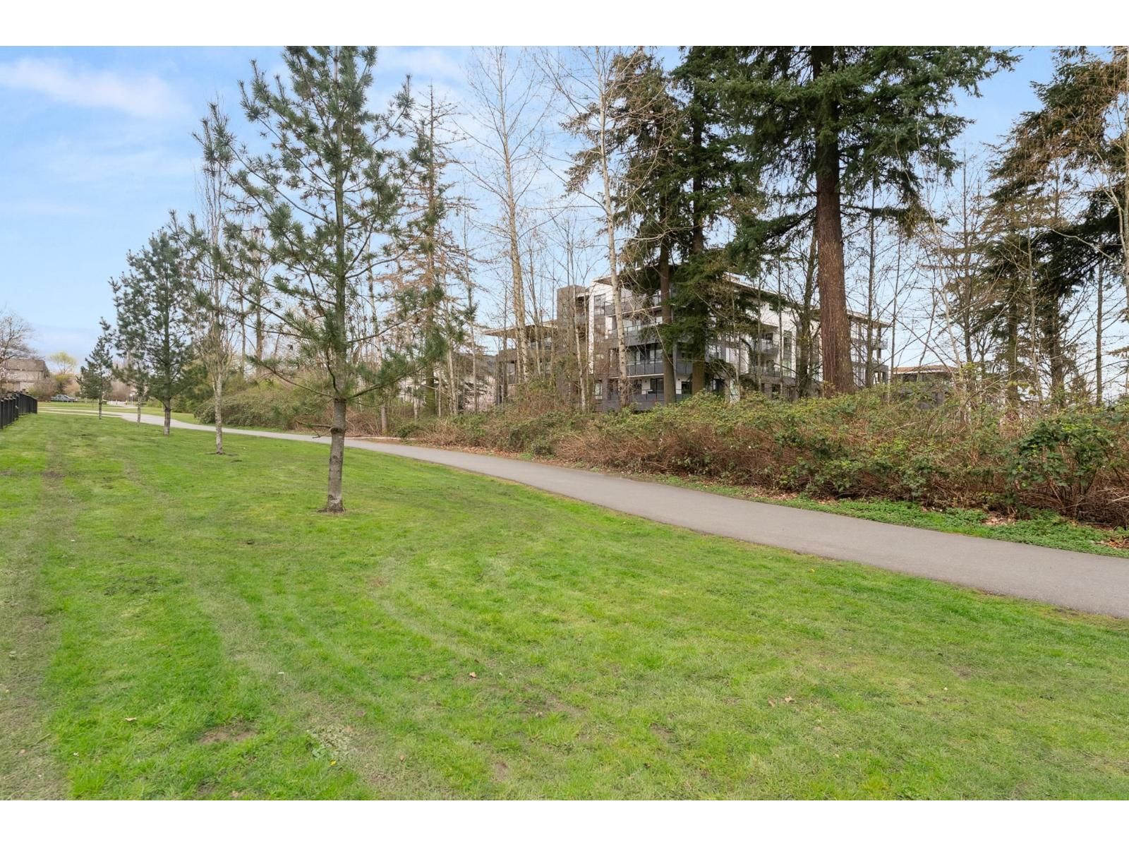 66 - 19455 65 AVENUE Image 27