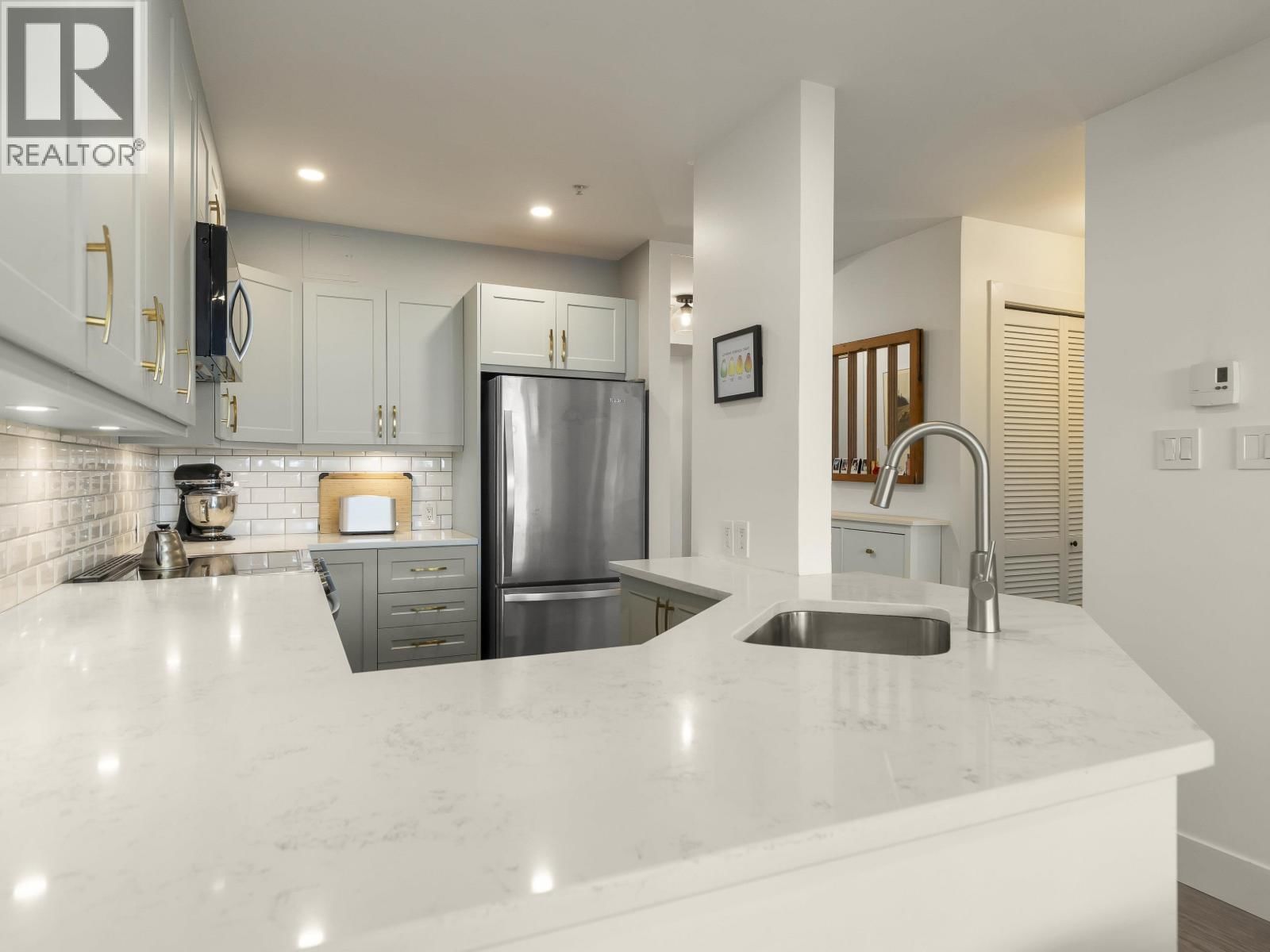 102 - 2287 3RD AVENUE Image 7