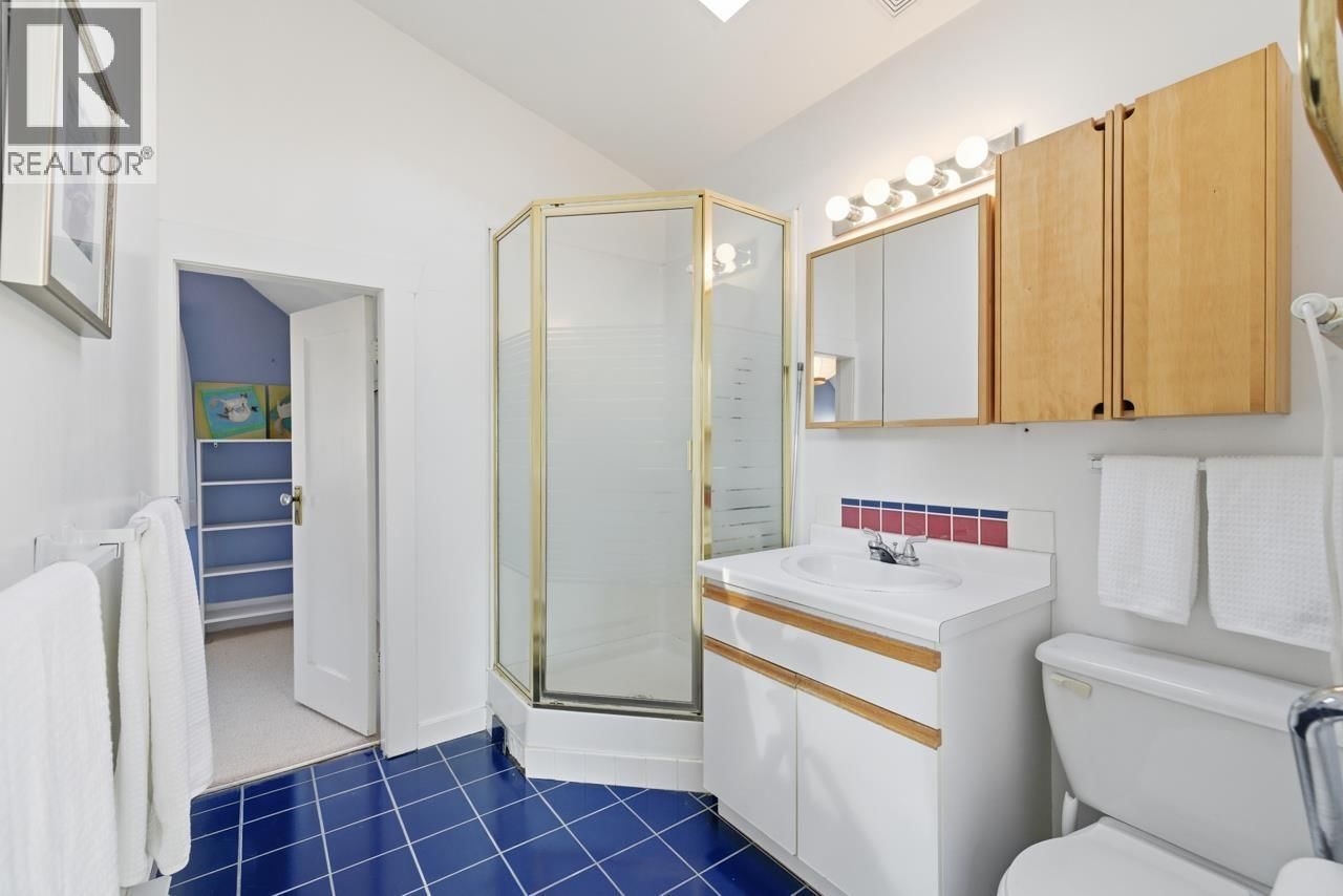 3760 29TH AVENUE Image 20