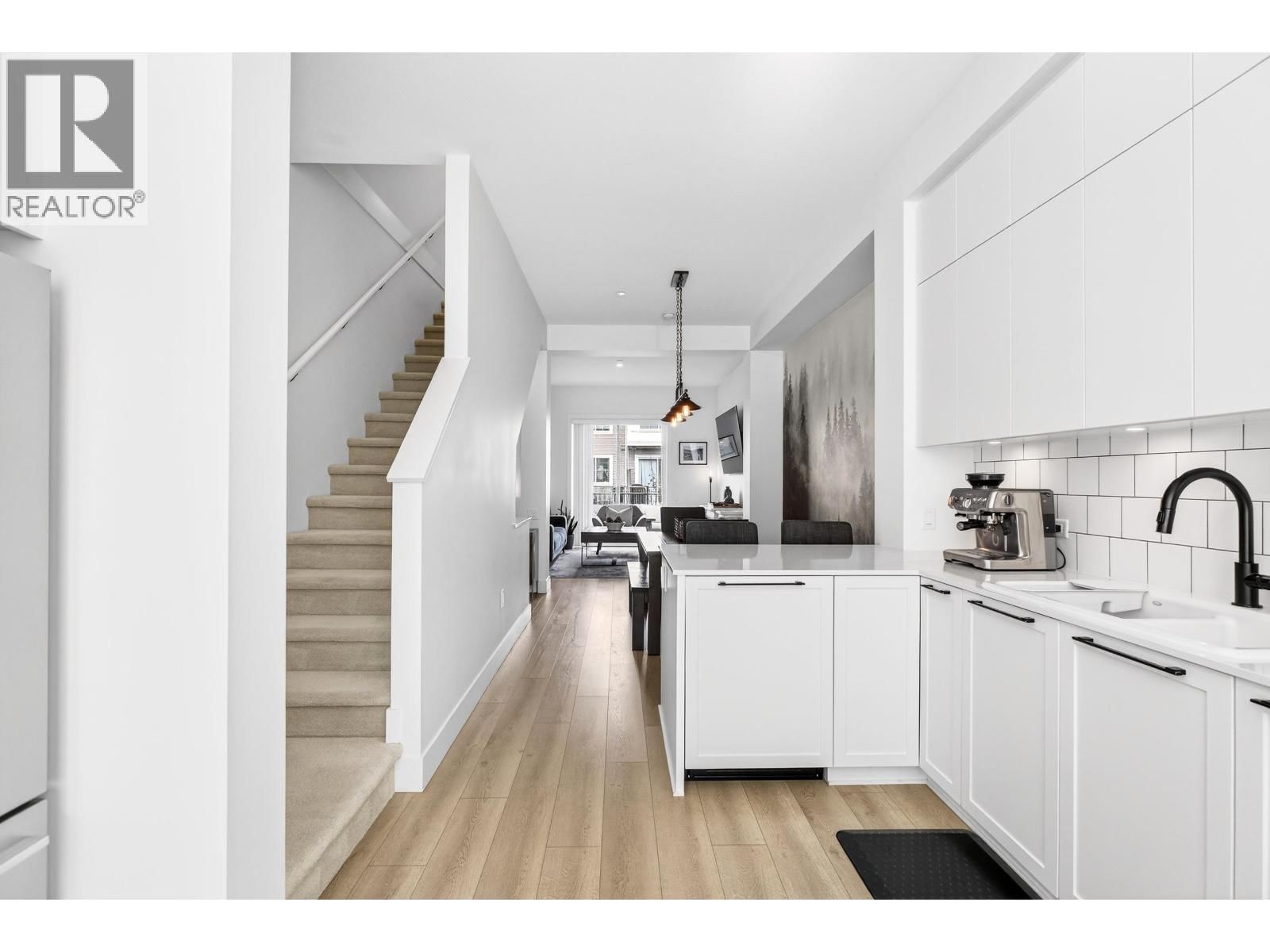 10 - 4716 ORCA WAY Image 15