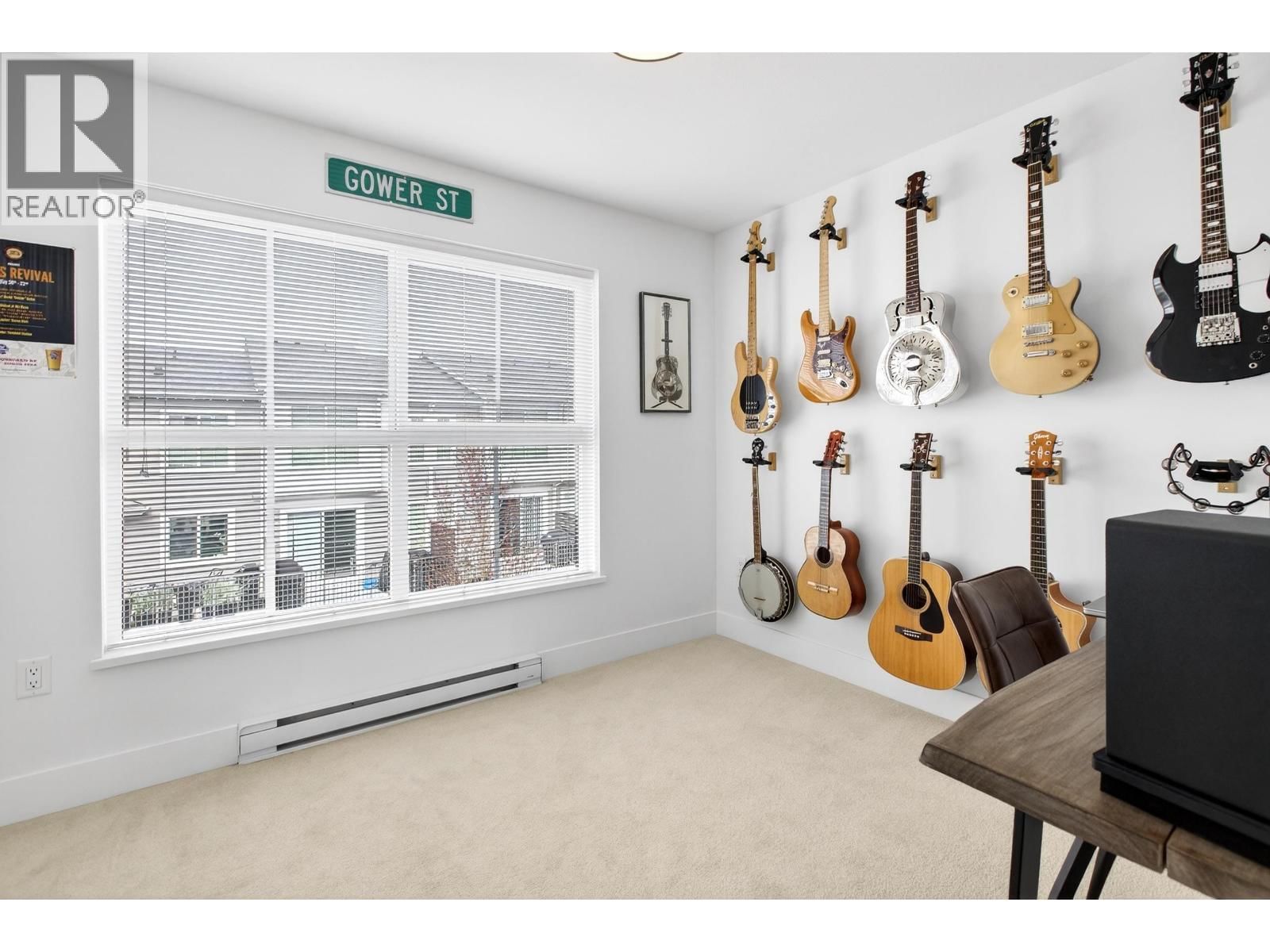 10 - 4716 ORCA WAY Image 21