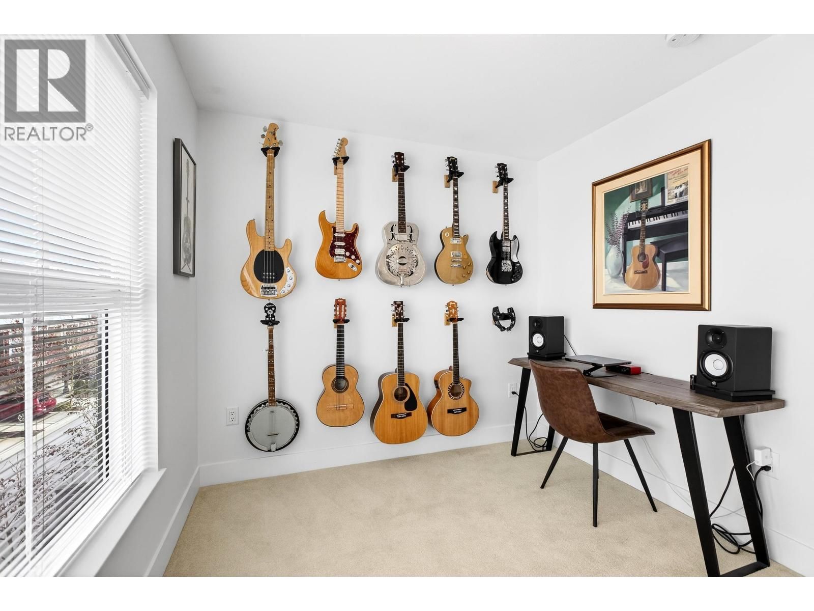 10 - 4716 ORCA WAY Image 22