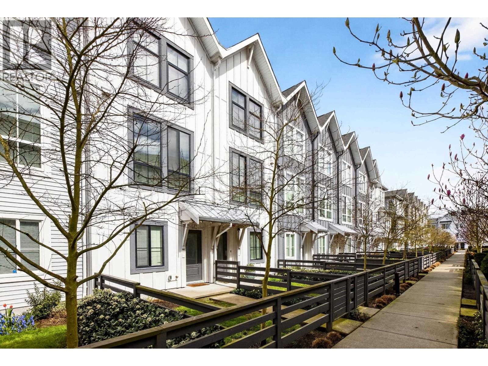 10 - 4716 ORCA WAY Image 28