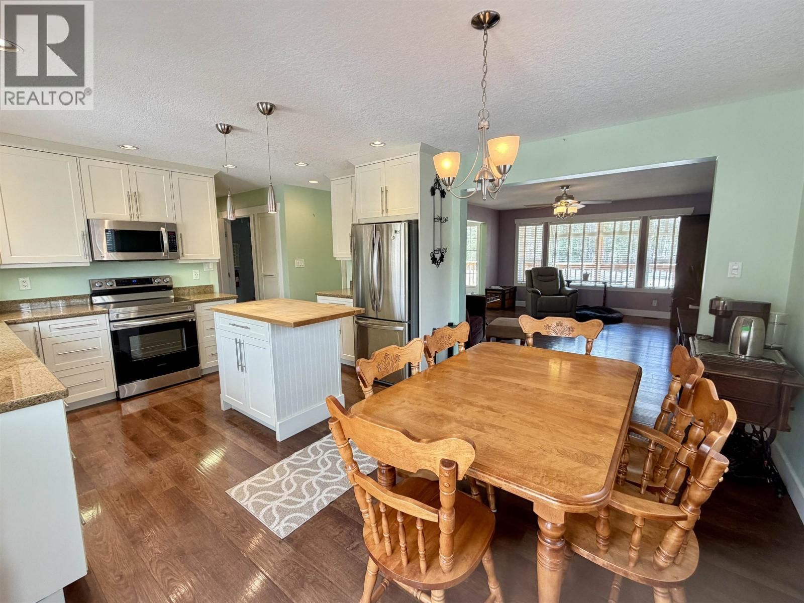 1522 ALDER AVENUE Image 14