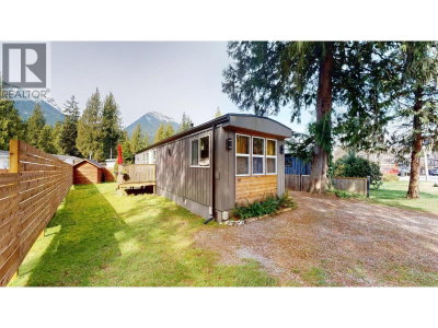 1830 MAMQUAM Road | Squamish British Columbia | Slide Image Twenty