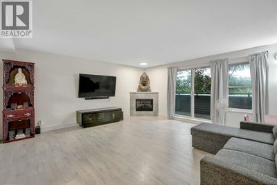 144 SHORELINE Circle | Port Moody British Columbia | Slide Image Twelve