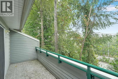 144 SHORELINE Circle | Port Moody British Columbia | Slide Image Seventeen