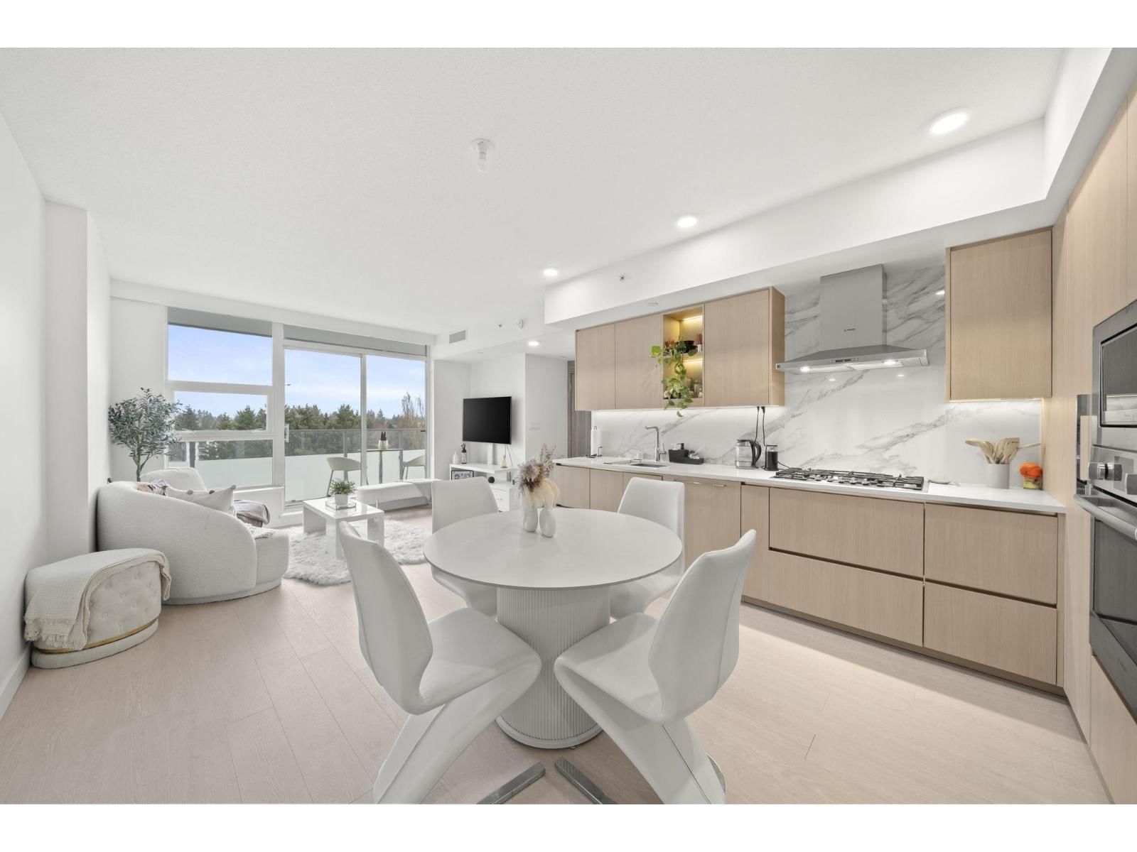 1202 - 13778 100 AVENUE Image 1