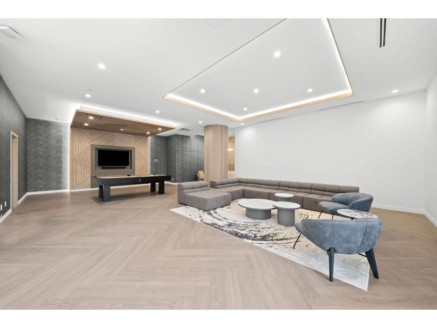 1202 - 13778 100 AVENUE Image 36