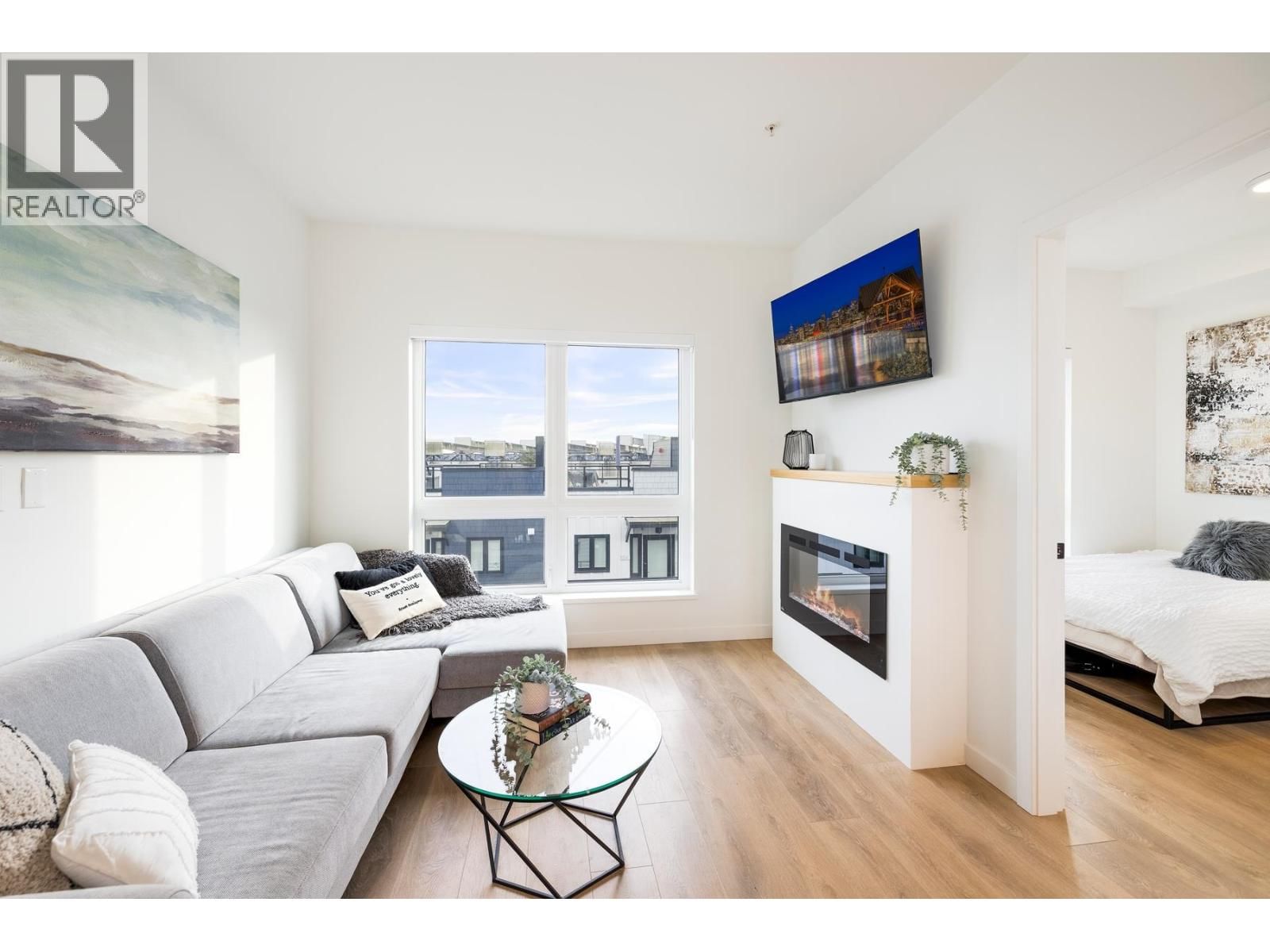 444 - 545 2ND STREET Image 10