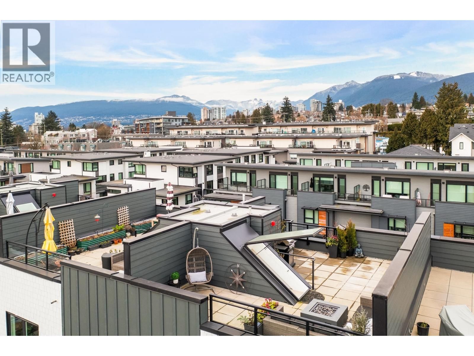 444 - 545 2ND STREET Image 31