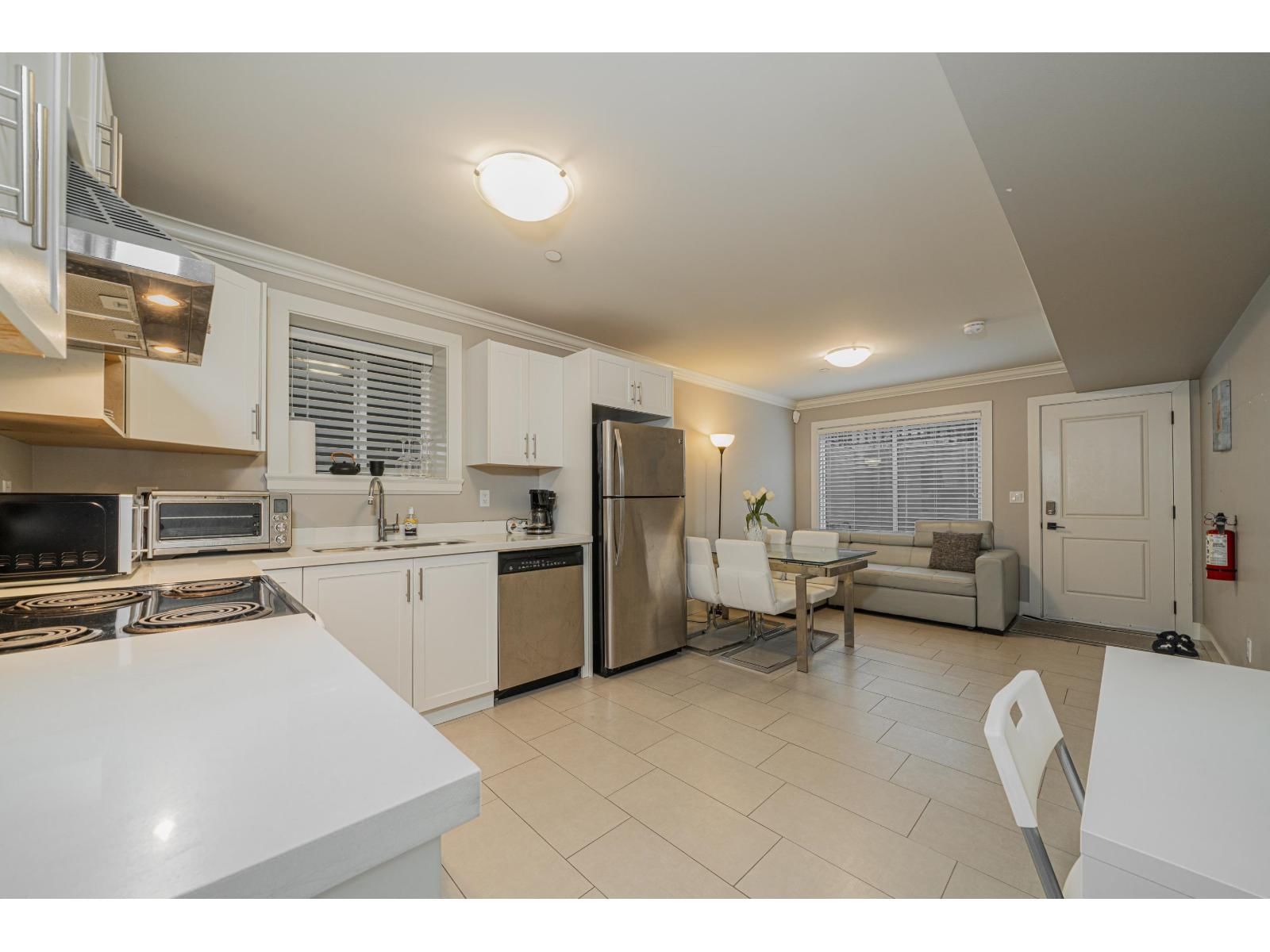 15807 BUENA VISTA AVENUE Image 34