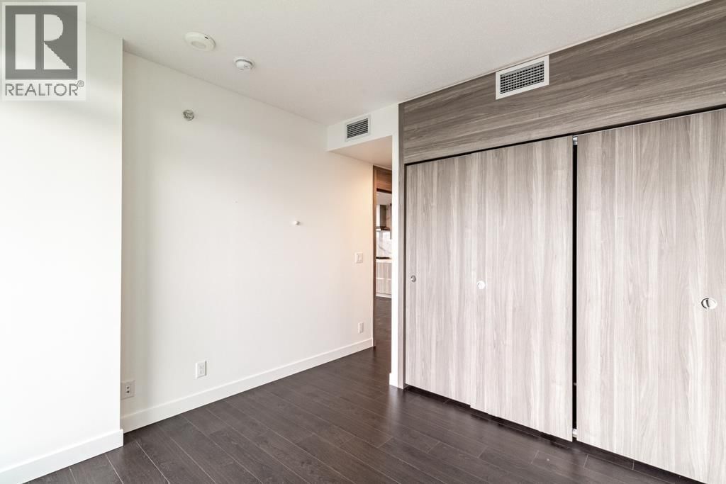 2409 - 4880 LOUGHEED HIGHWAY Image 16