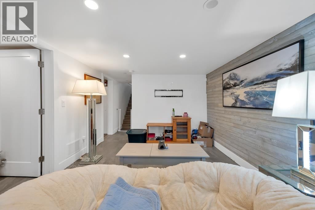 21199 RIVER ROAD Image 29