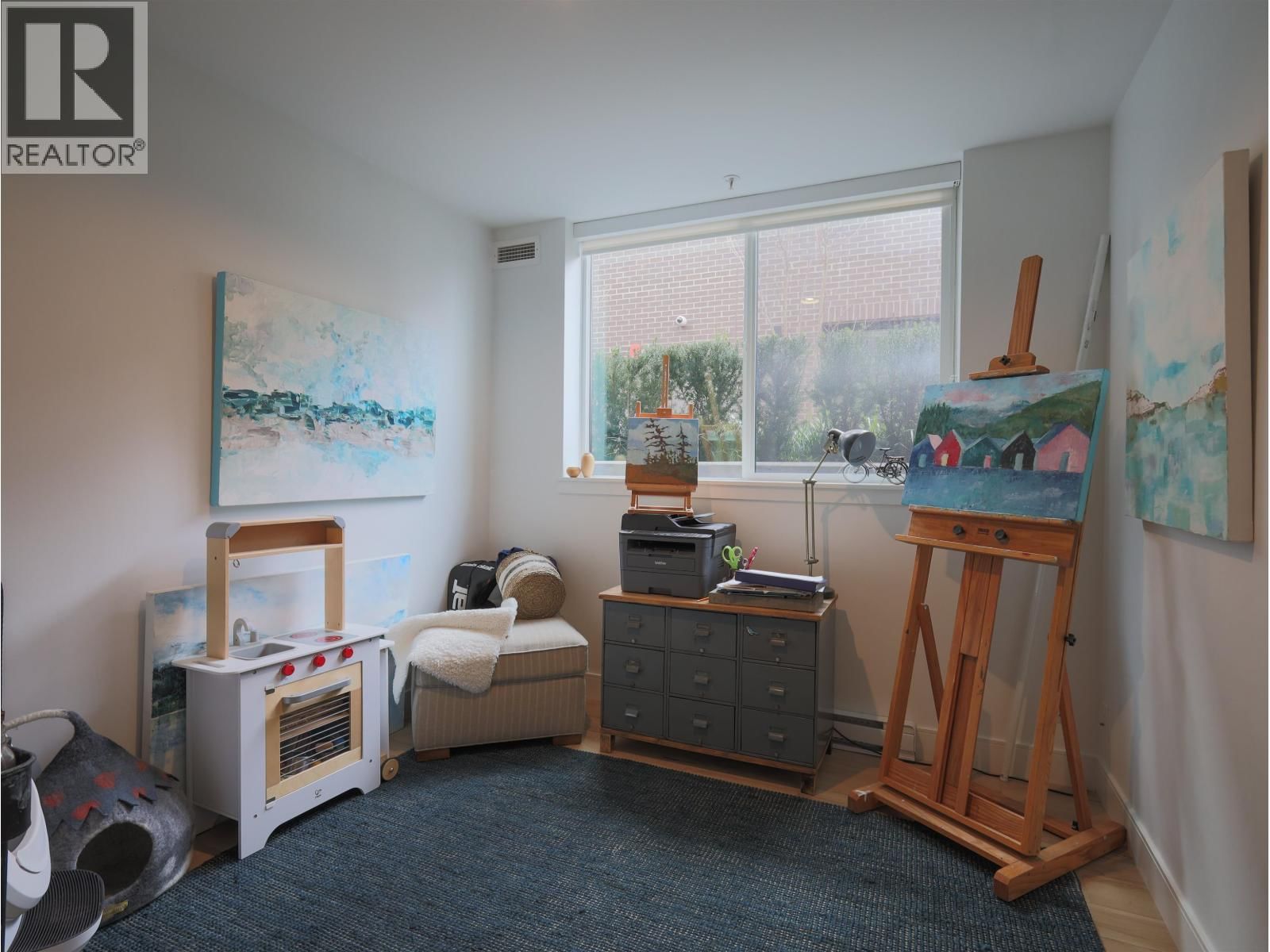 224 - 3131 MURRAY STREET Image 7