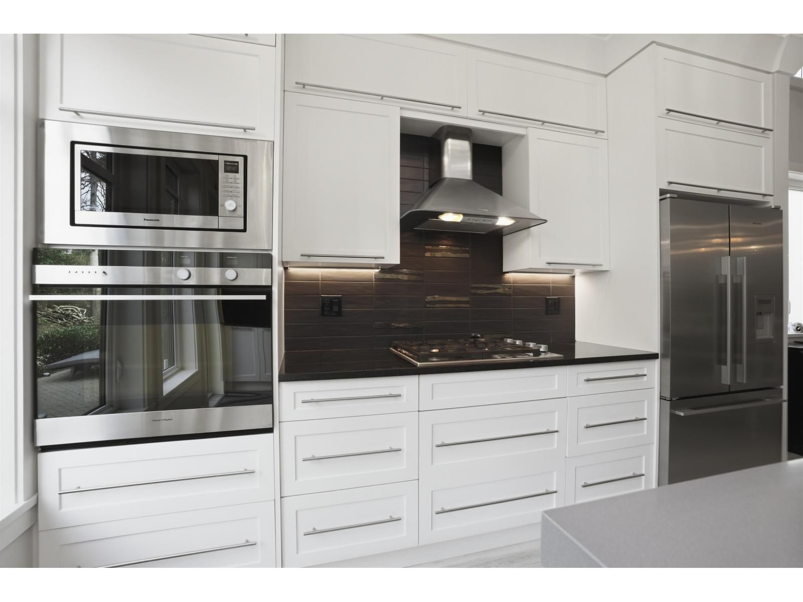 14 - 3122 160TH STREET Image 11