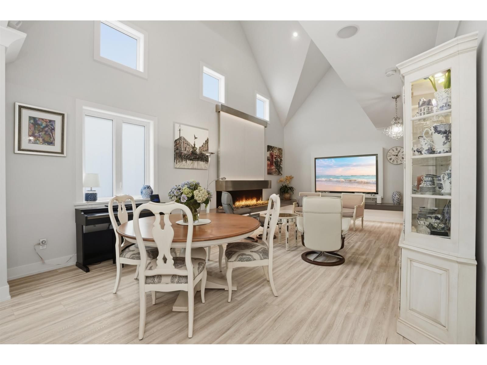 14 - 3122 160TH STREET Image 16