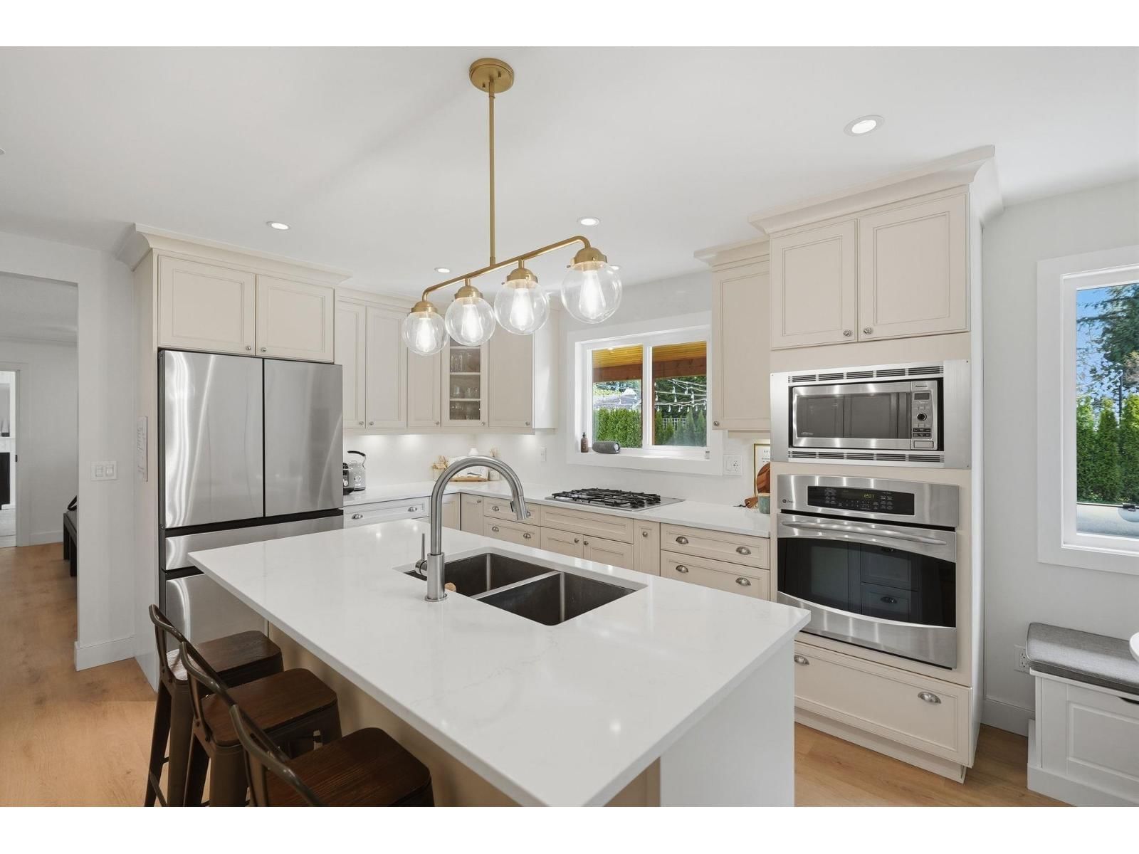 5692 247A STREET Image 14