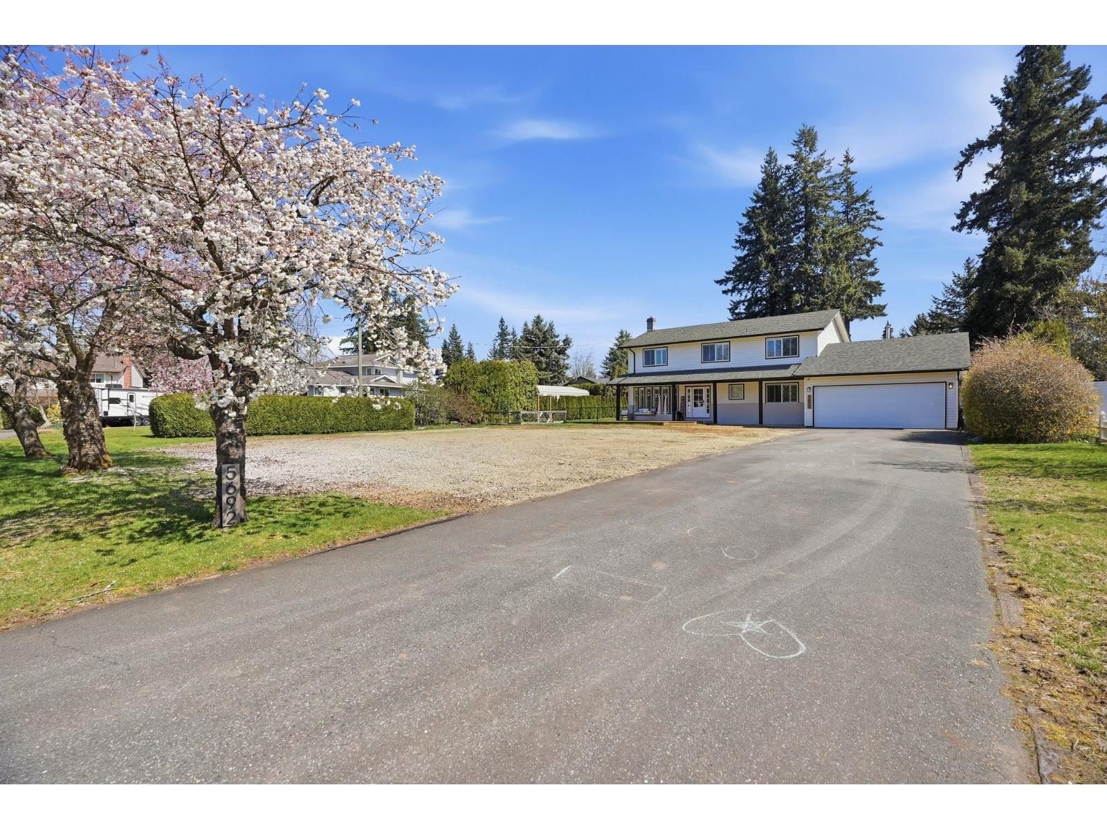 5692 247A STREET Image 38