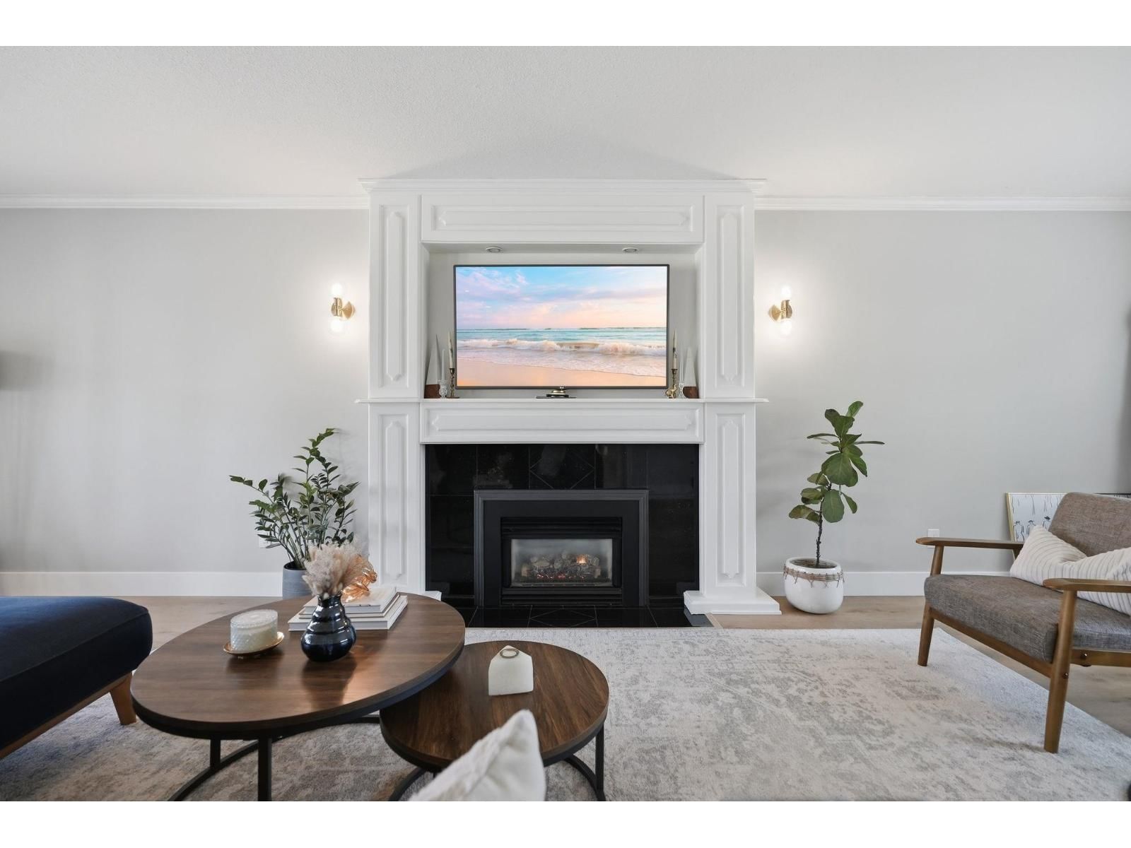 5692 247A STREET Image 9