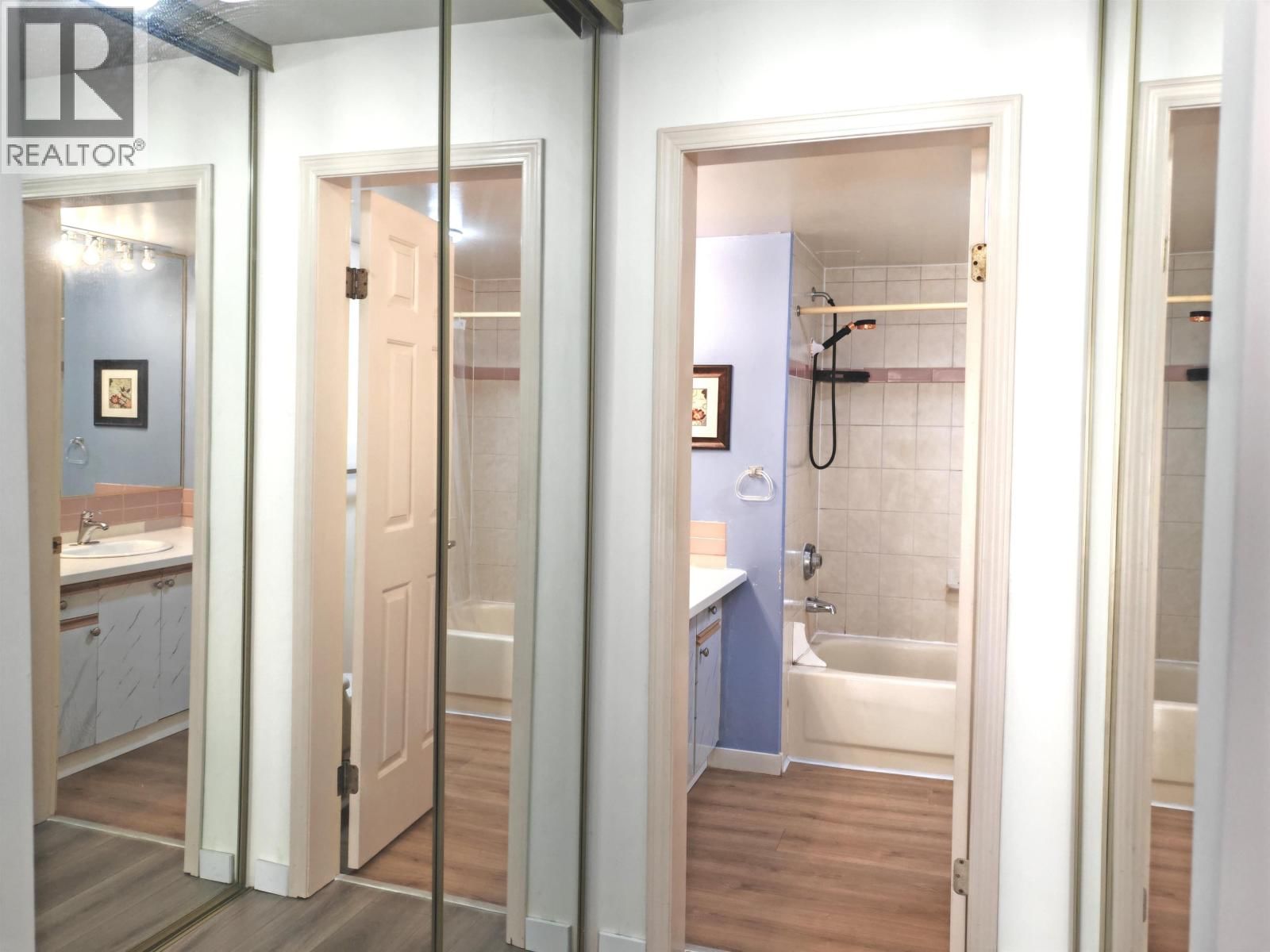 235 - 7451 MOFFATT ROAD Image 10