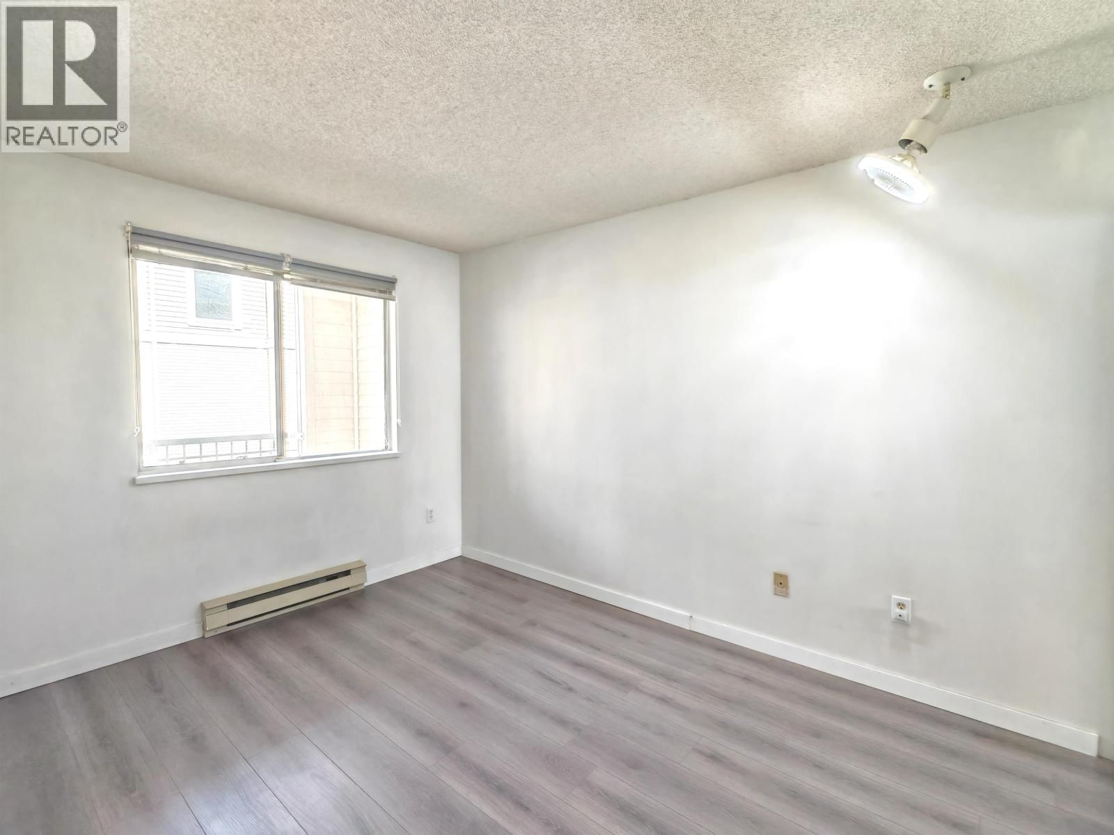 235 - 7451 MOFFATT ROAD Image 12