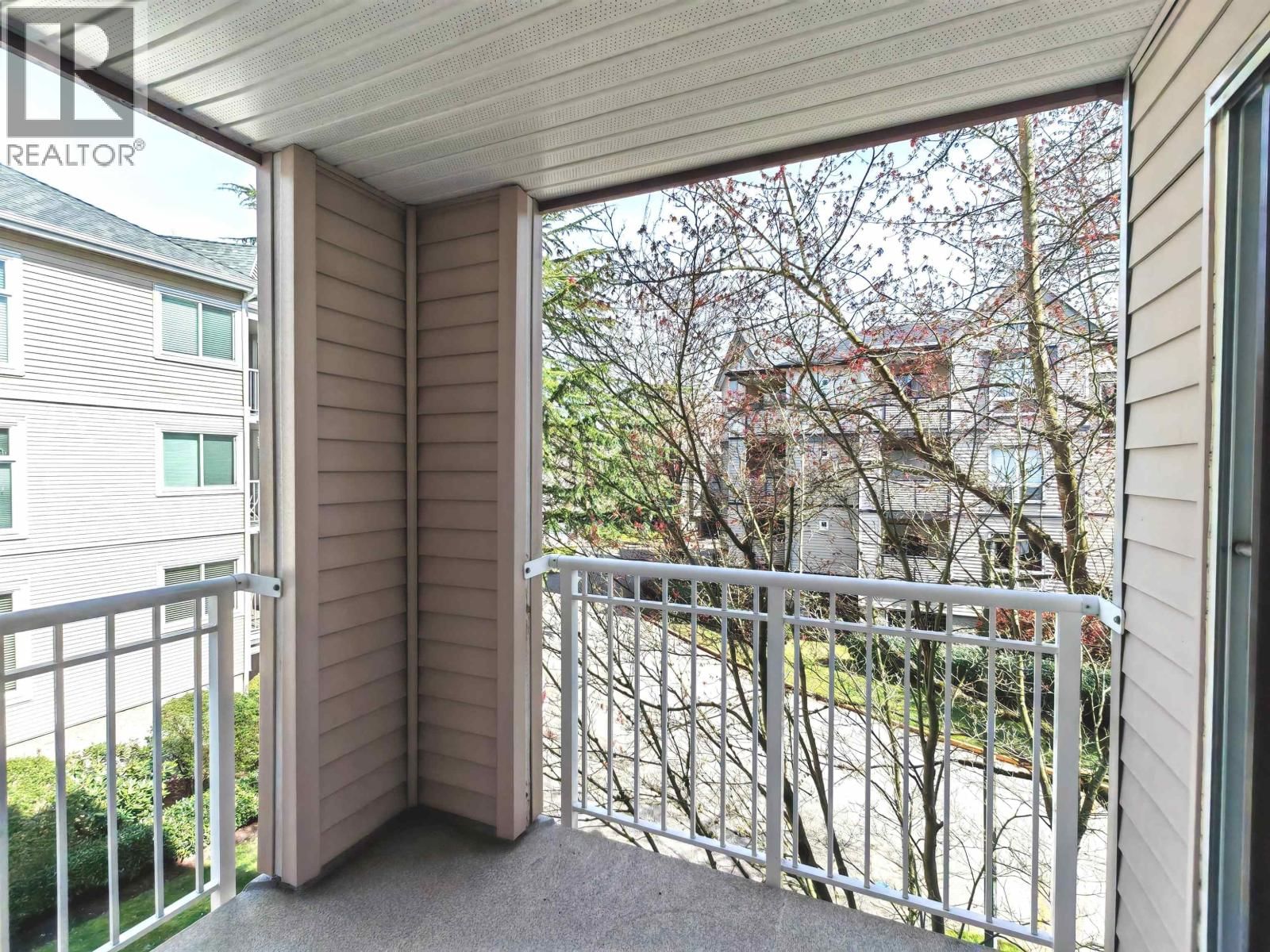 235 - 7451 MOFFATT ROAD Image 18