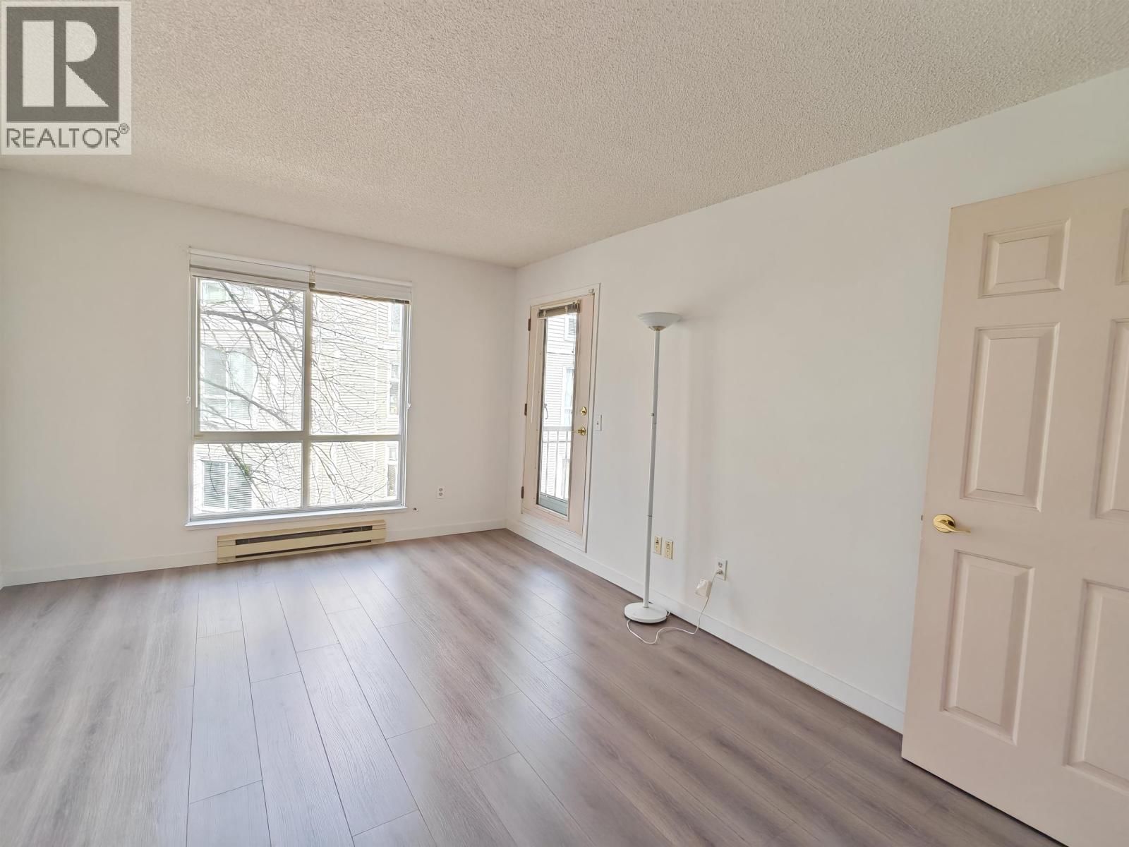 235 - 7451 MOFFATT ROAD Image 7