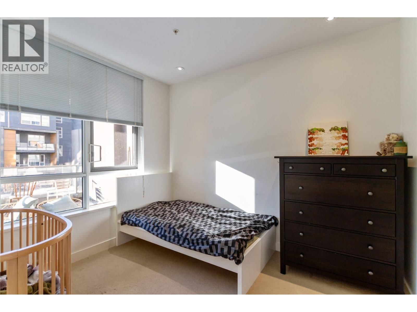 101 - 9150 UNIVERSITY HIGH STREET Image 15