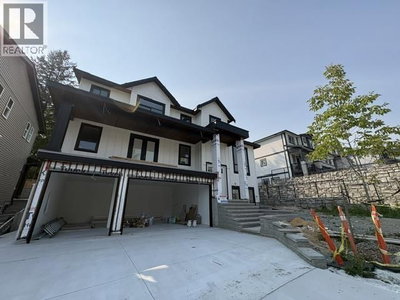 11085 241A Street | Maple Ridge British Columbia | Slide Image Two