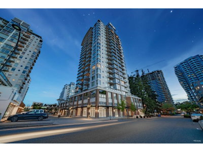 15152 RUSSELL Avenue | White Rock British Columbia | Slide Image One