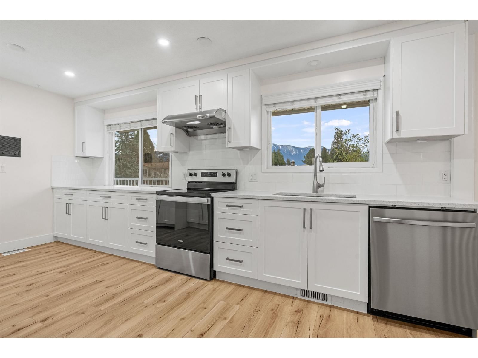 45187 MOUNTVIEW WAY Image 12