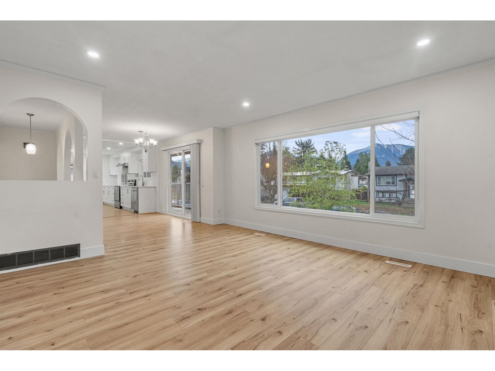 45187 MOUNTVIEW WAY Image 6