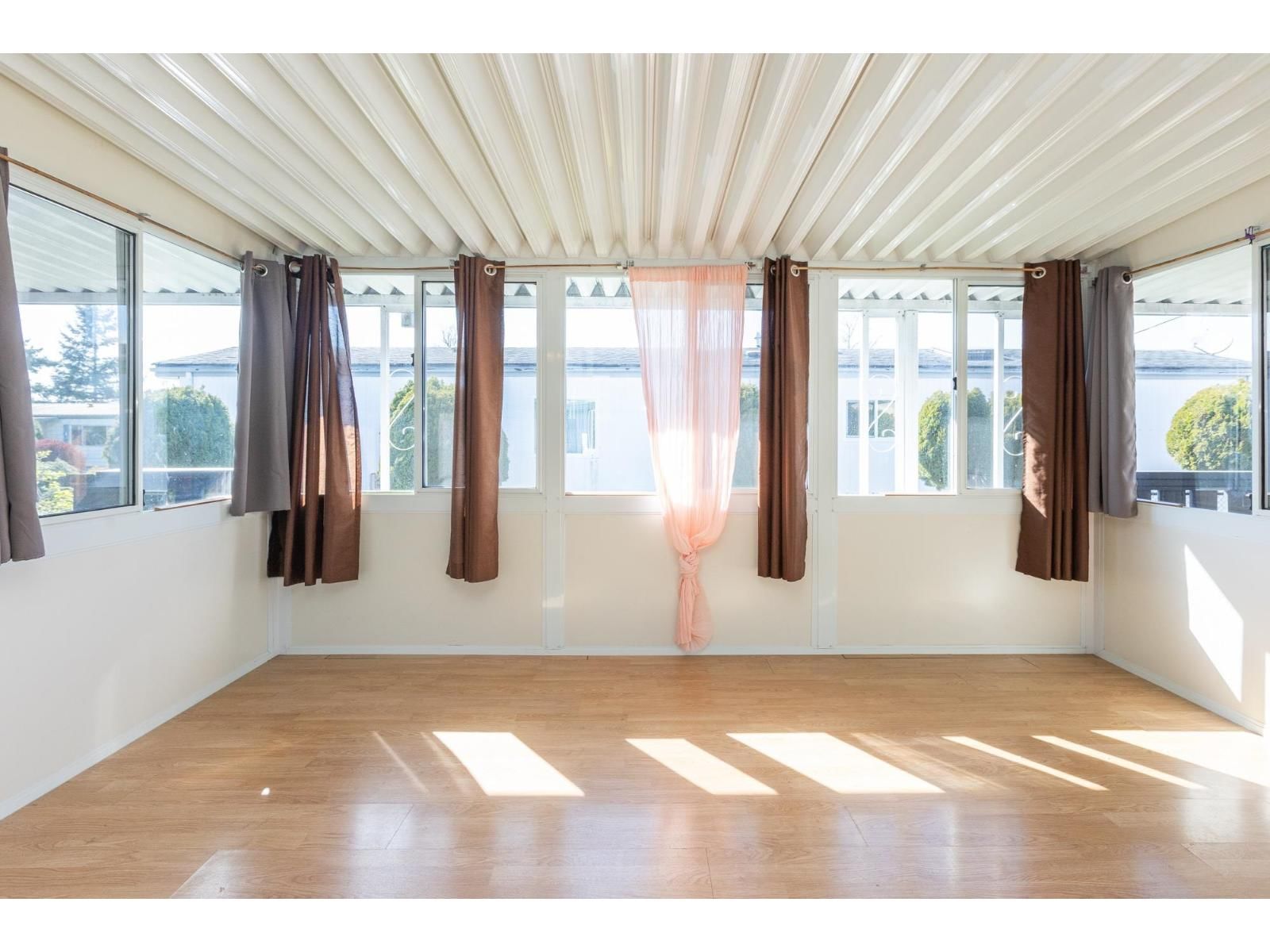 129 - 27111 0 AVENUE Image 15