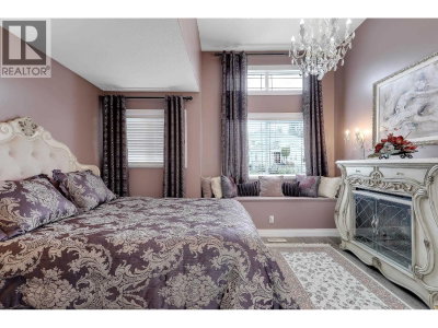 3070 WADDINGTON Place | Coquitlam British Columbia | Slide Image Twenty