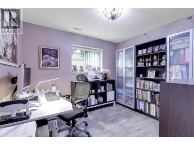 3070 WADDINGTON Place | Coquitlam British Columbia | Slide Image Thirty-two