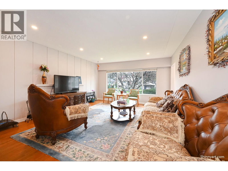 4708 WESTLAWN Drive, Burnaby, V5C3R3 | Image 3