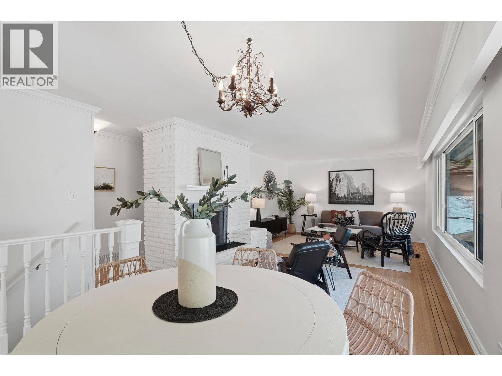 1022 RANCH PARK WAY Image 8