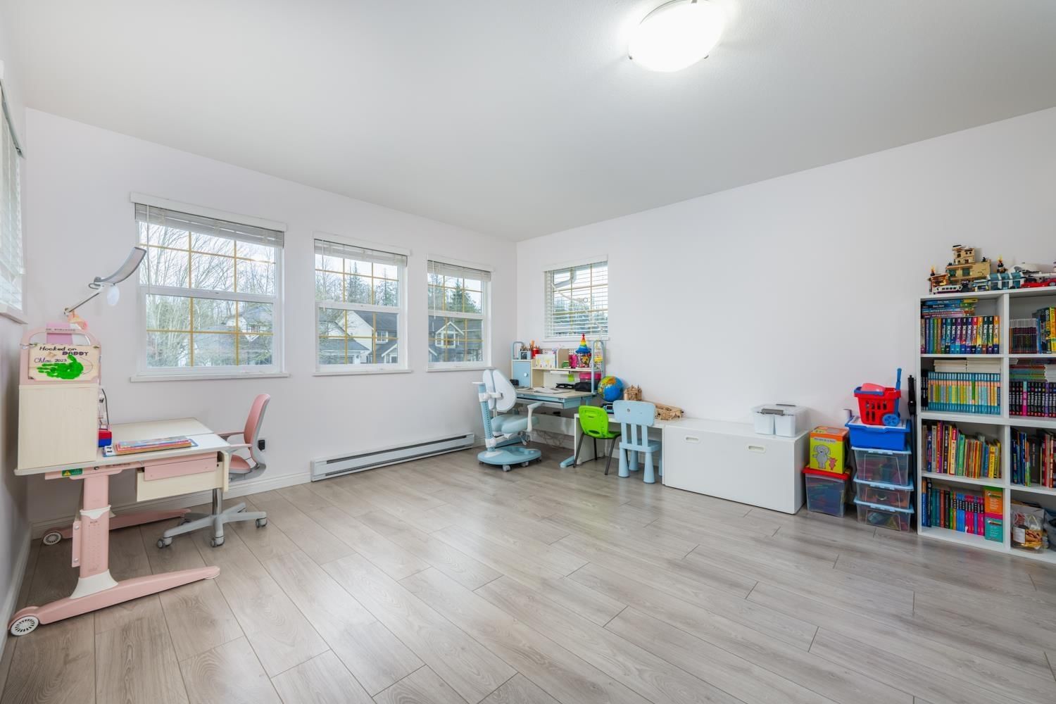 8769 215B STREET Image 26